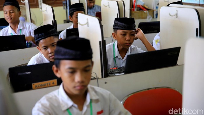 Kelas Riset Sains, Robotika & Kecerdasan Buatan